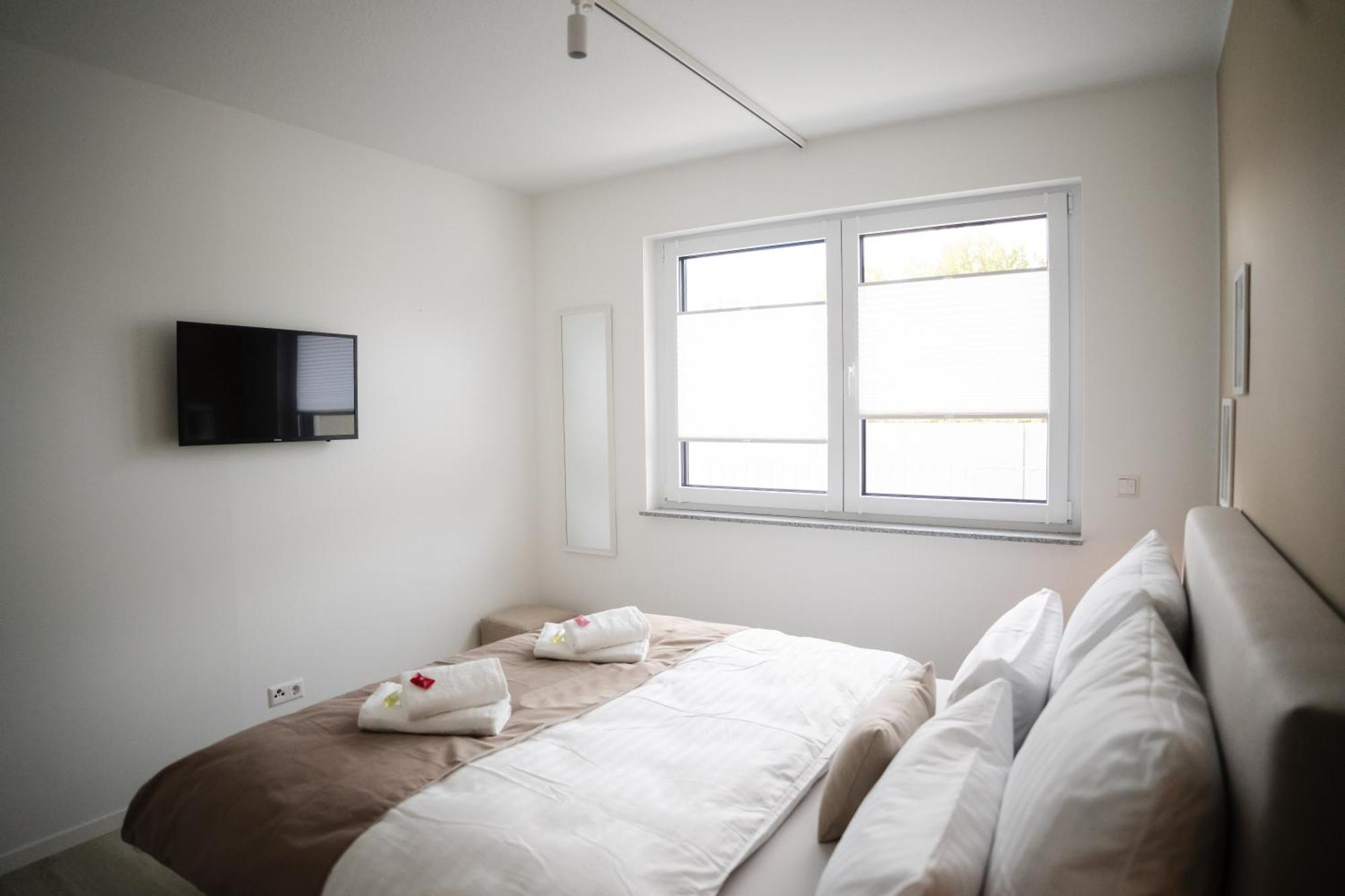 Lamiacasa Grande 140Qm Family-Business Groups-Airport-Fair-Uni-Base Appartement Stuttgart Buitenkant foto
