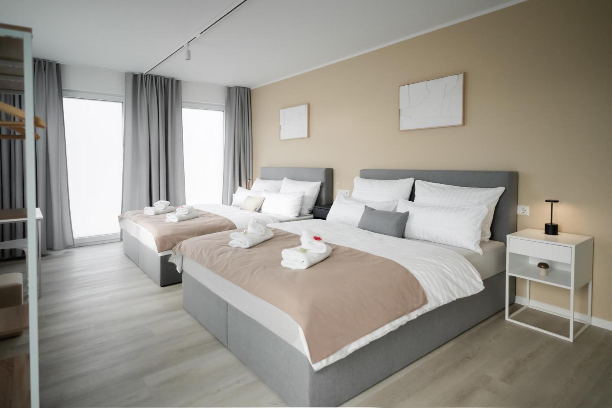 Lamiacasa Grande 140Qm Family-Business Groups-Airport-Fair-Uni-Base Appartement Stuttgart Buitenkant foto